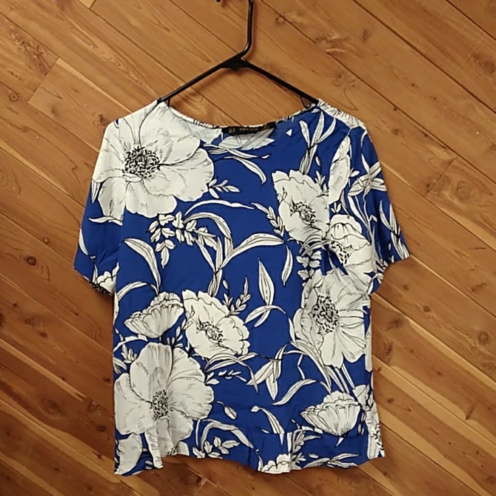 Zara shirt size XS